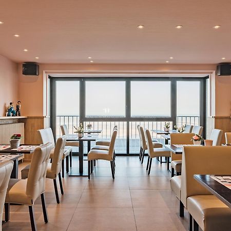 Hotel De Zeebries Budget Middelkerke Kültér fotó