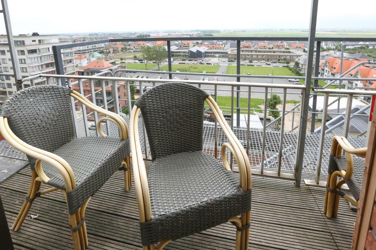 Hotel De Zeebries Budget Middelkerke Kültér fotó
